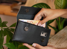 Load image into Gallery viewer, Leather Purse
