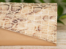 Load image into Gallery viewer, Leather Purse
