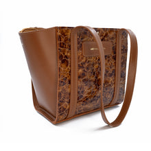 Load image into Gallery viewer, Small Leather Tote Bag
