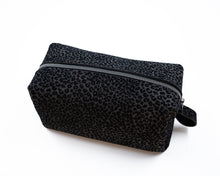 Load image into Gallery viewer, Leather Cosmetic Bag
