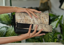 Kép betöltése a galériamegjelenítőbe: Bőr crossbody táska
