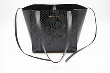 Load image into Gallery viewer, Leather Tote Bag
