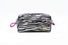 Load image into Gallery viewer, Leather Cosmetic Bag
